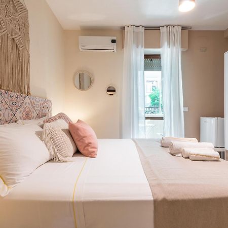 Villa Vaghi Rooms Каляри Екстериор снимка