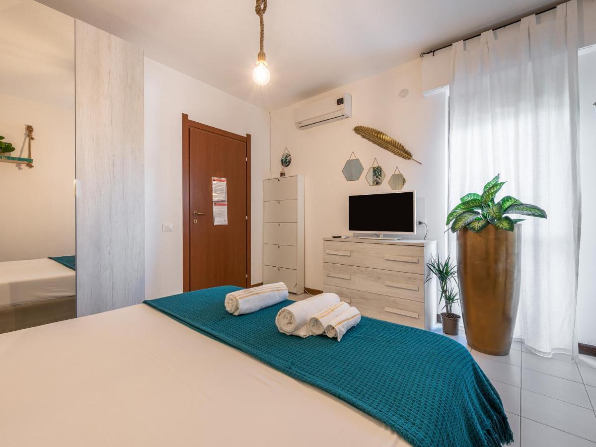 Villa Vaghi Rooms Каляри Екстериор снимка