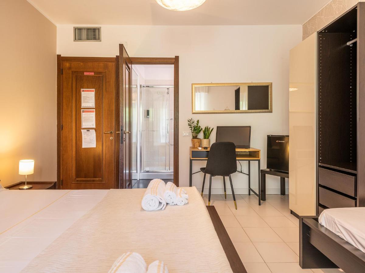 Villa Vaghi Rooms Каляри Екстериор снимка