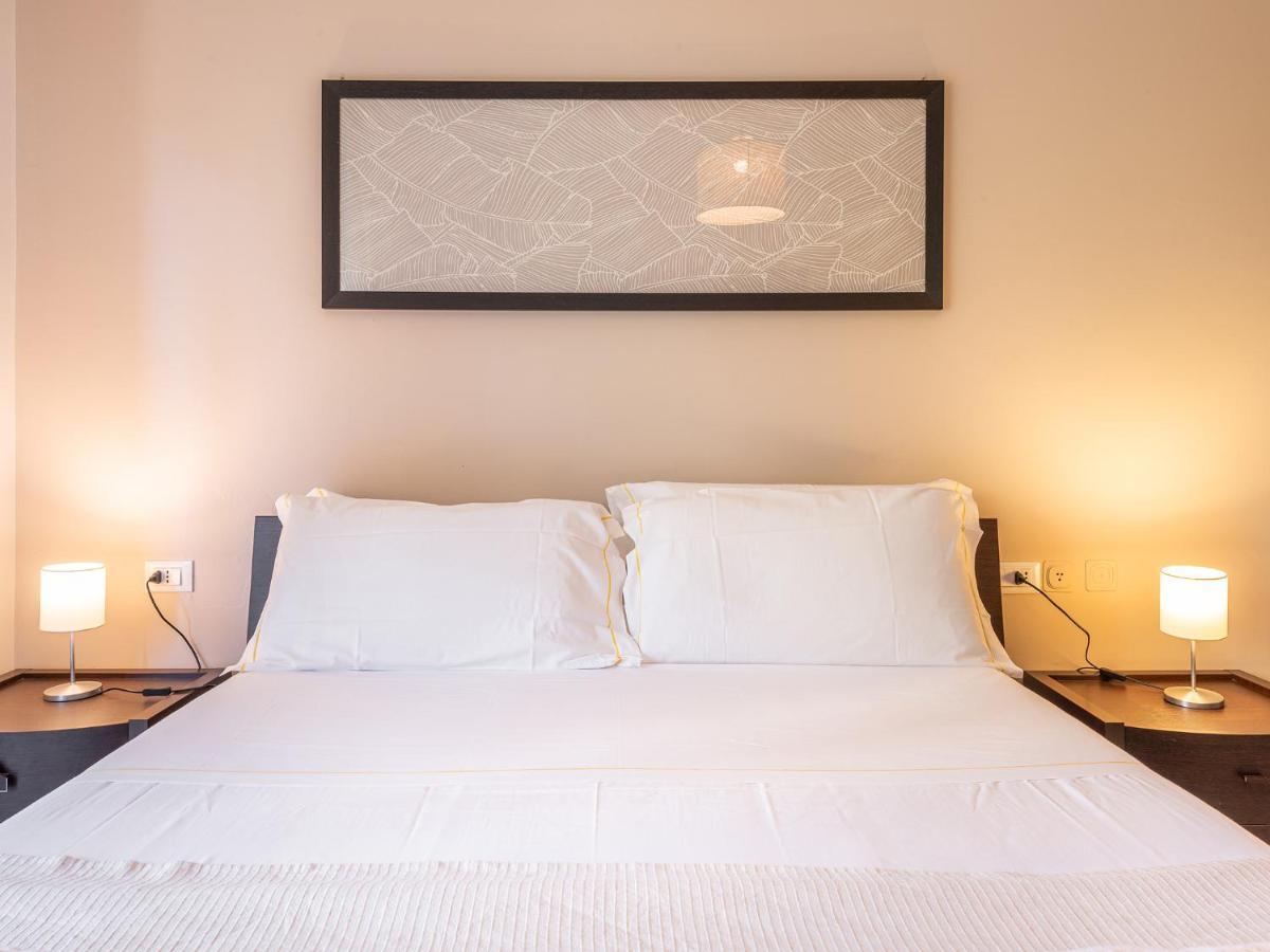 Villa Vaghi Rooms Каляри Екстериор снимка
