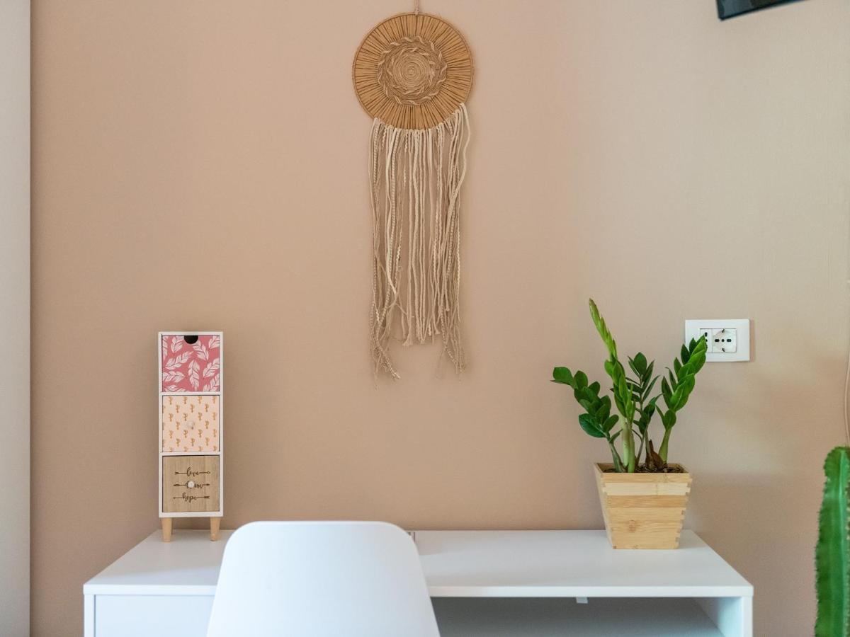 Villa Vaghi Rooms Каляри Екстериор снимка