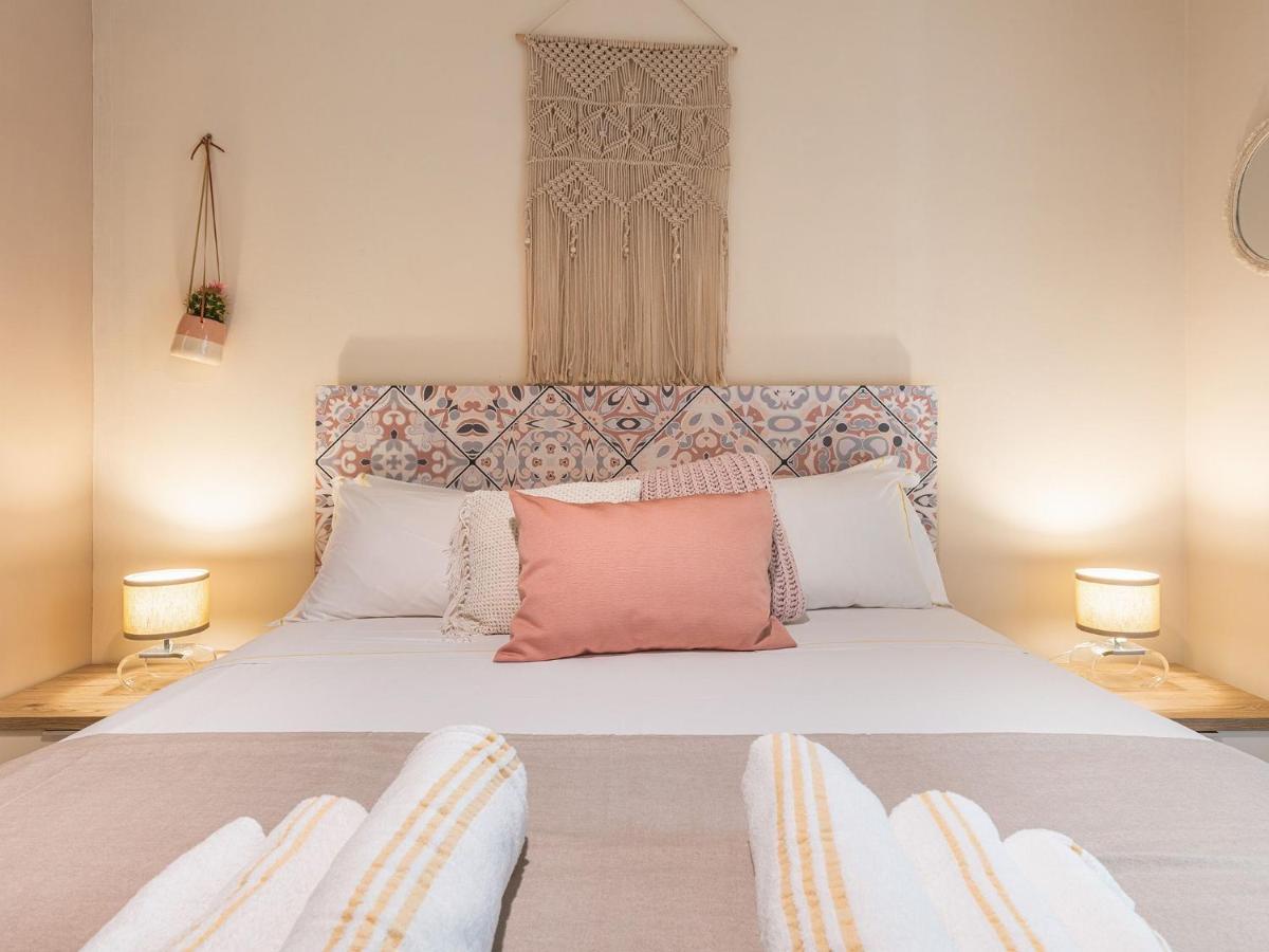 Villa Vaghi Rooms Каляри Екстериор снимка